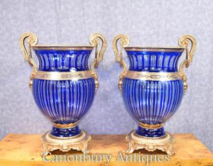 Paar Blau Französisch Reich Birne Vasen Urnen Ormolu Fixtures
