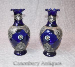 Paar Cobalt Loetz Glas Österreichische Vasen Urnen mit Silberplattenhalter