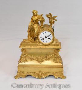Französisches Reich vergoldete Mantel Uhr Ormolu Maiden