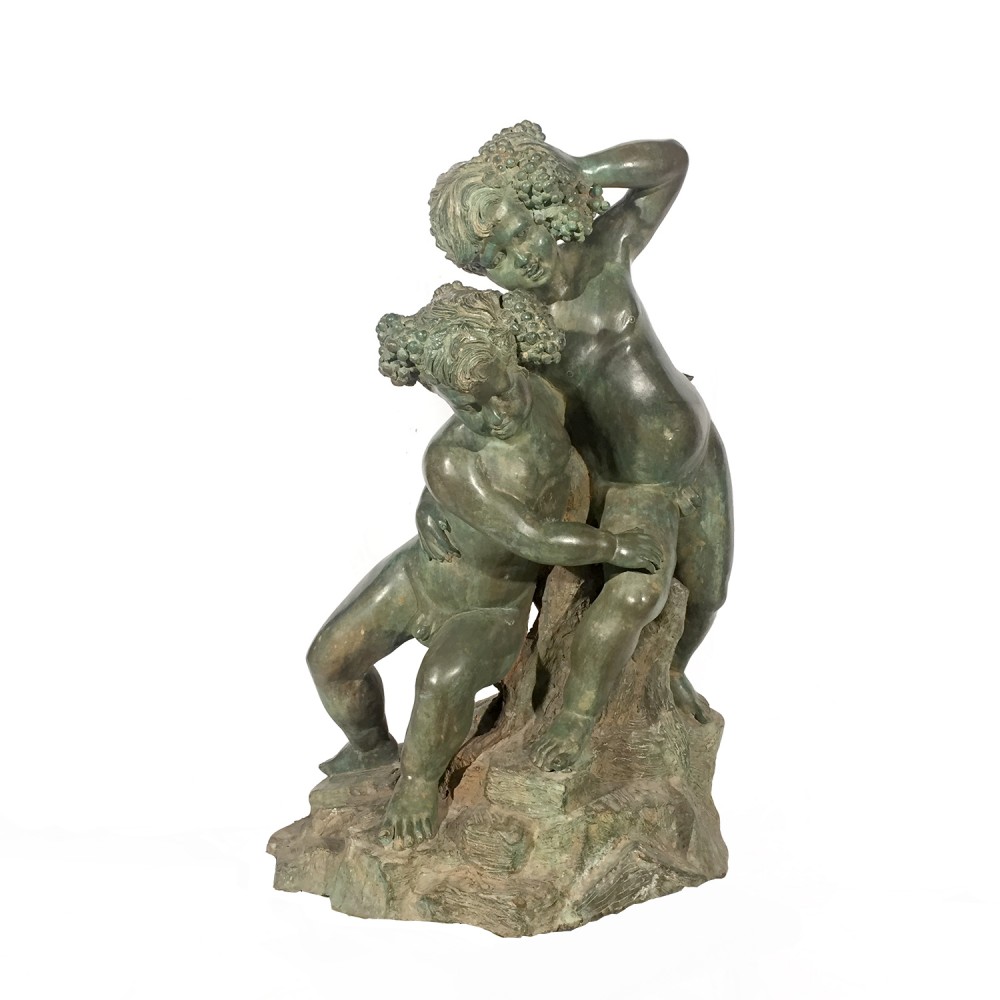 Klassische Cherub-Gartenstatue aus Bronze, Grünspan-Putty