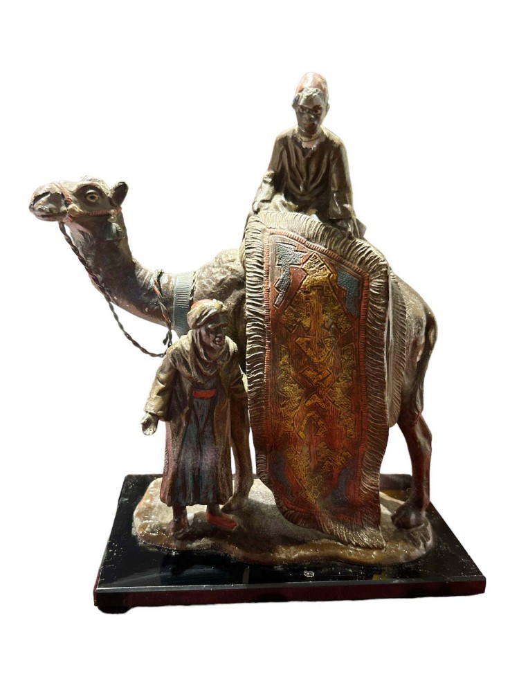 Österreichische kaltbemalte Kamelstatue, gemalt nach Bergman
