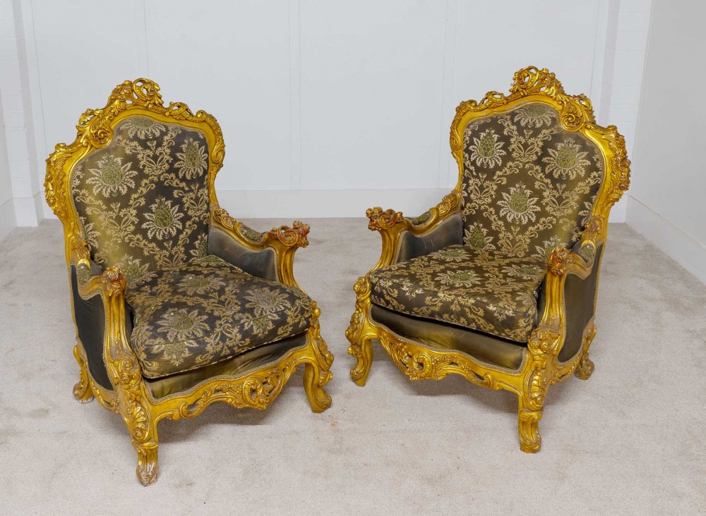 Paar französische vergoldete Sessel Louis XVI Fauteuil
